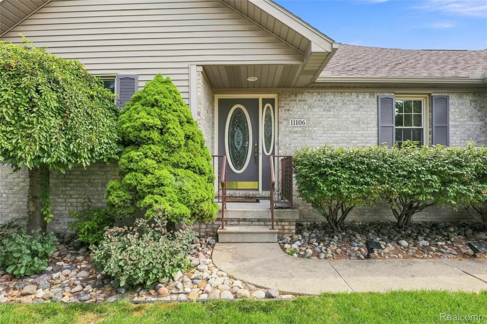 11106 W Glen Clio City, MI 48420