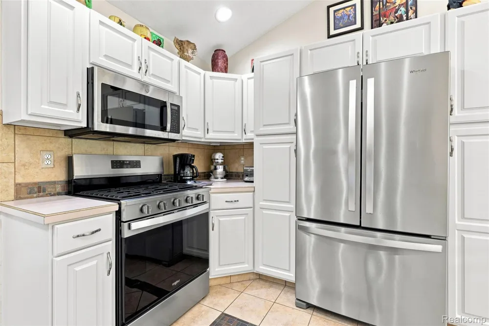 11106 W Glen Clio City, MI 48420