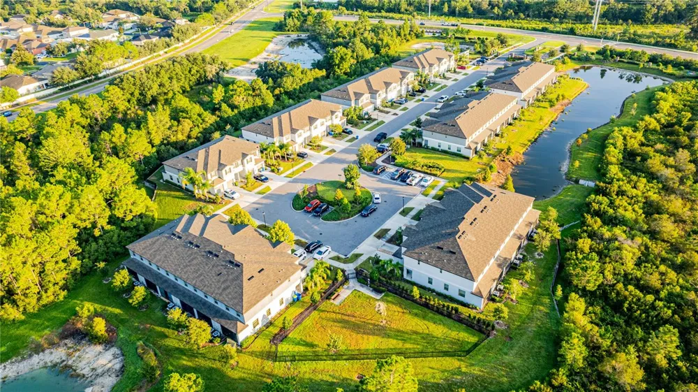 3527 BELLMEADE COURT Wesley Chapel, FL 33543