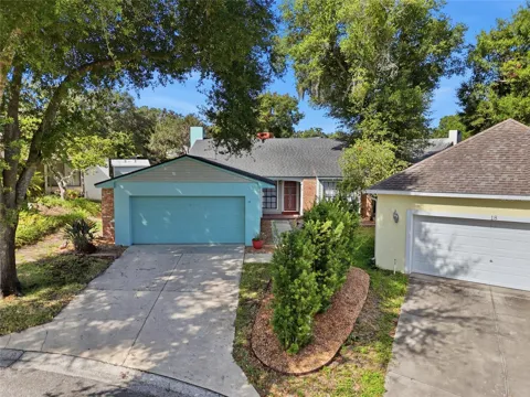 17 HIBISCUS COURT