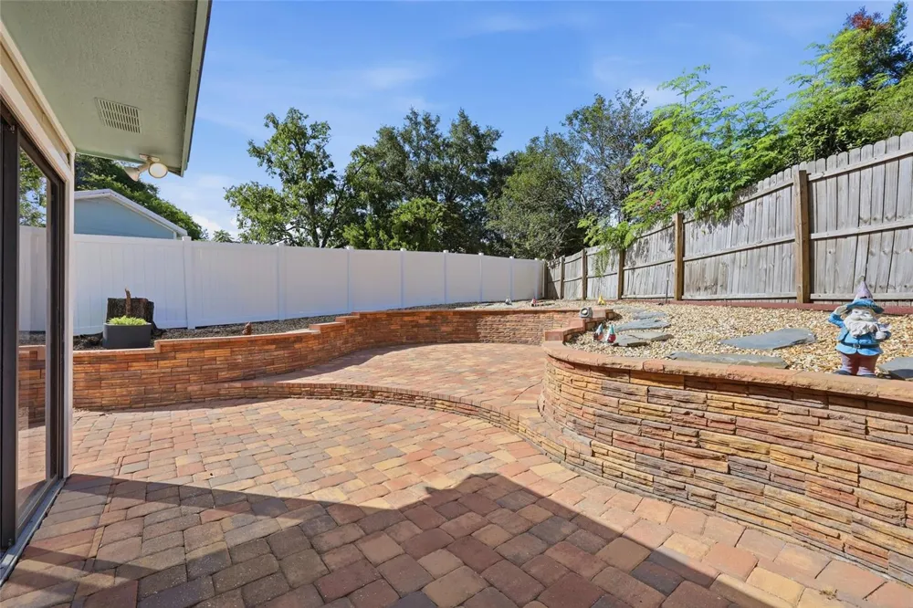 17 HIBISCUS COURT Eustis, FL 32726