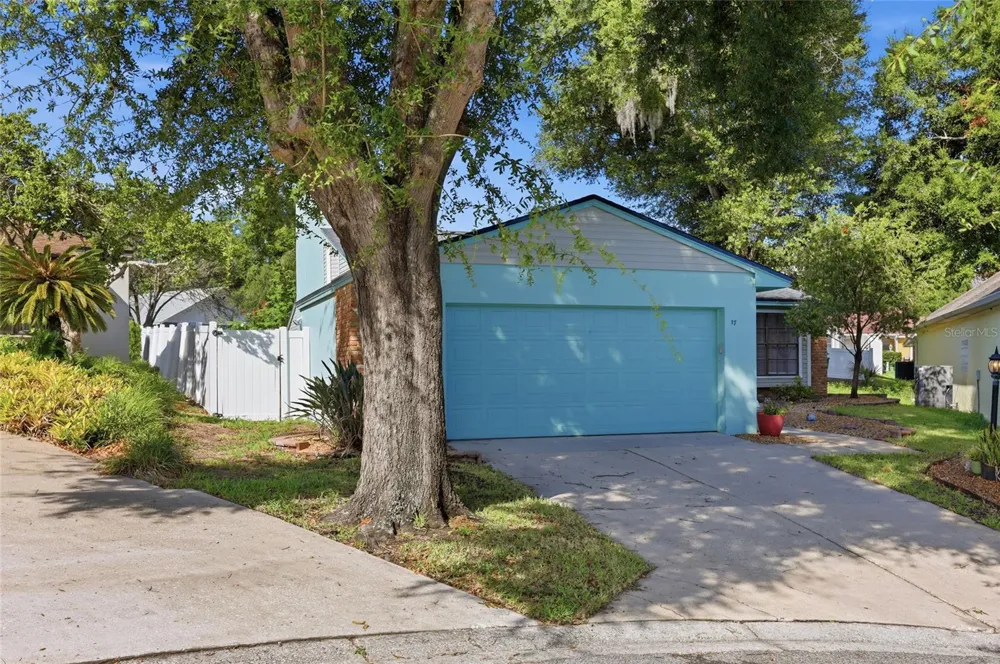 17 HIBISCUS COURT Eustis, FL 32726