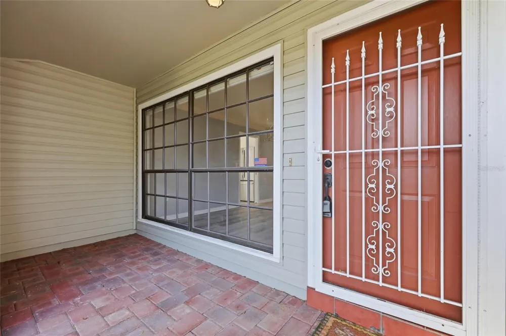 17 HIBISCUS COURT Eustis, FL 32726