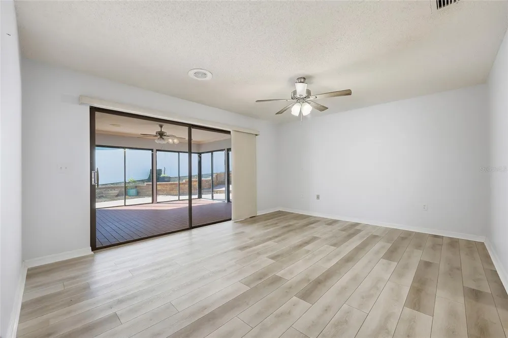 17 HIBISCUS COURT Eustis, FL 32726