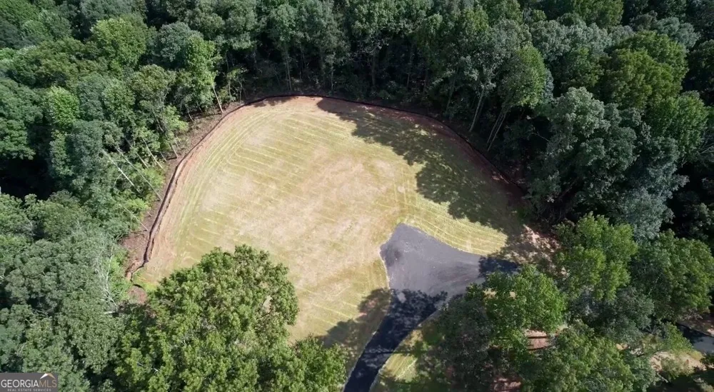 427 Kinney Creek LN Pendergrass, GA 30567