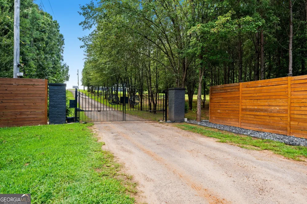 280 Etheridge RD Auburn, GA 30011