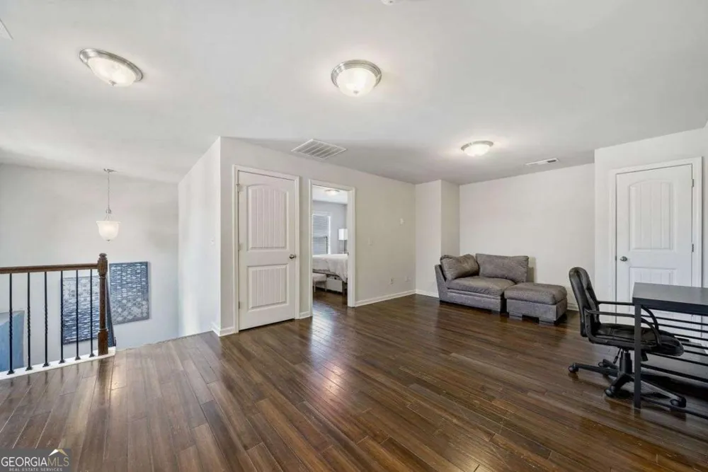 6623 Rivergreen RD Flowery Branch, GA 30542