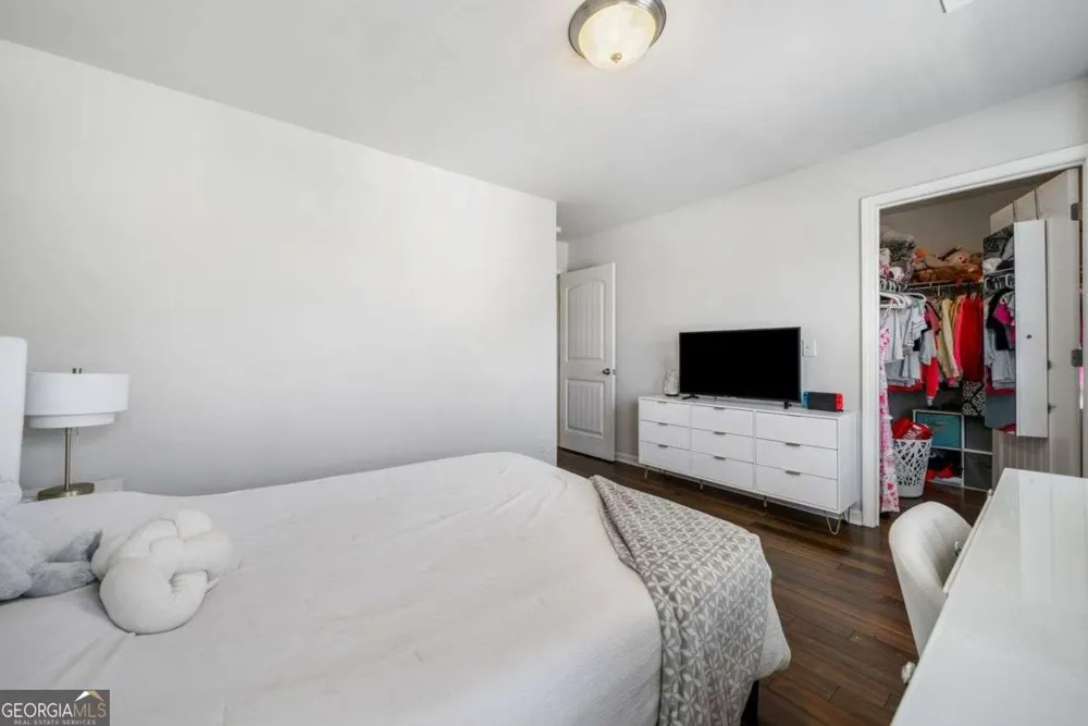 6623 Rivergreen RD Flowery Branch, GA 30542