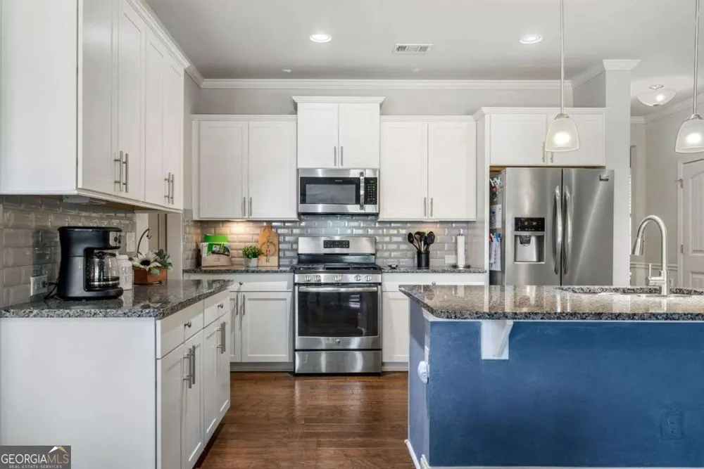 6623 Rivergreen RD Flowery Branch, GA 30542