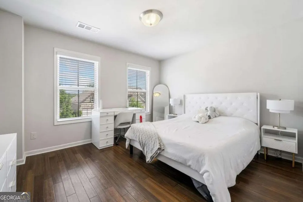 6623 Rivergreen RD Flowery Branch, GA 30542