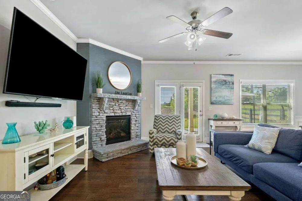 6623 Rivergreen RD Flowery Branch, GA 30542