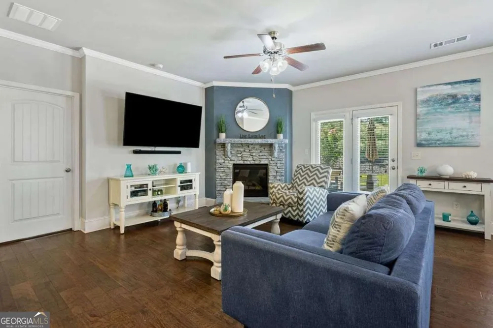 6623 Rivergreen RD Flowery Branch, GA 30542