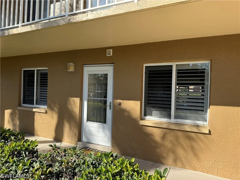 Bloomfield Circle #C107 Naples, FL 34112