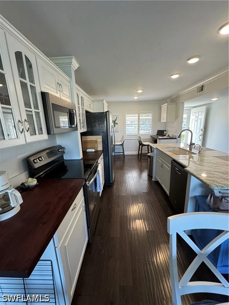 Bloomfield Circle #C107 Naples, FL 34112