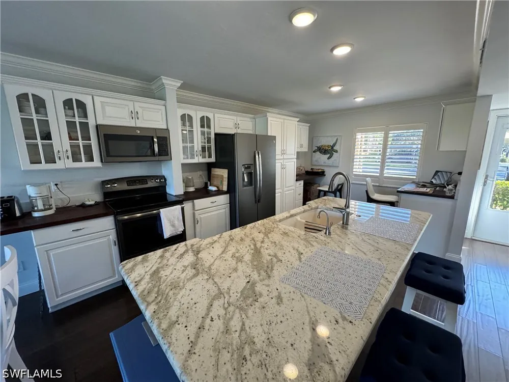 Bloomfield Circle #C107 Naples, FL 34112