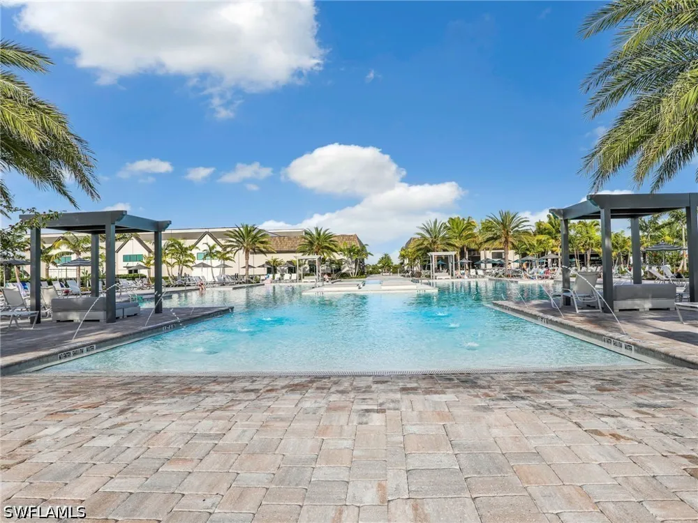 Hartford Boulevard Estero, FL 33928
