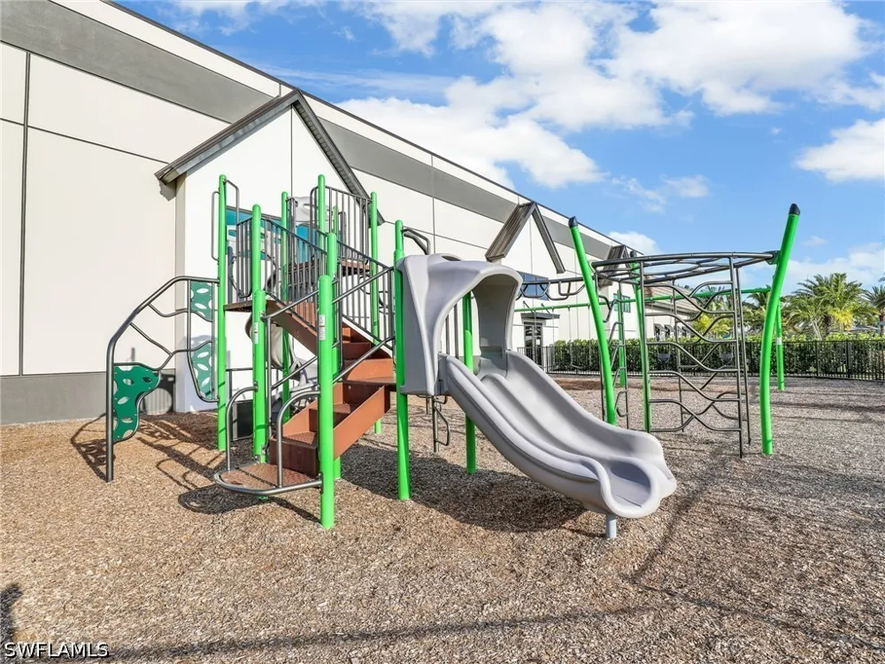 Hartford Boulevard Estero, FL 33928