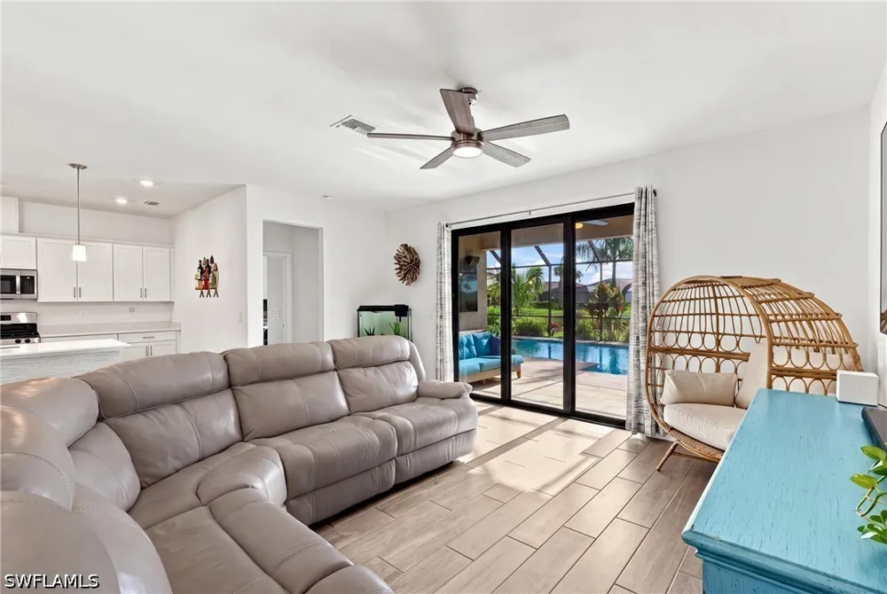 Hartford Boulevard Estero, FL 33928