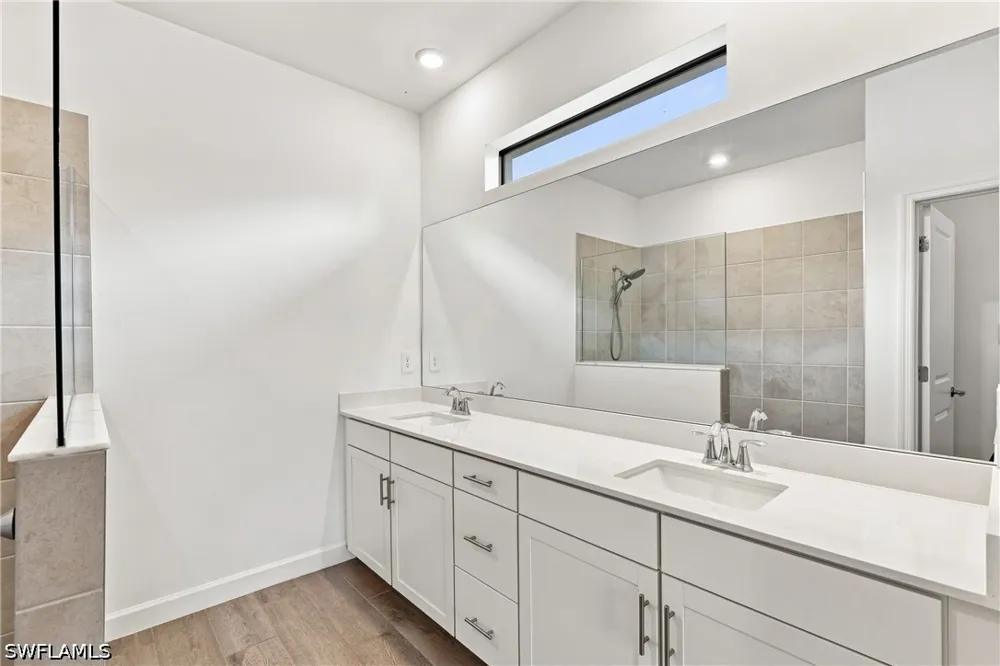 Hartford Boulevard Estero, FL 33928