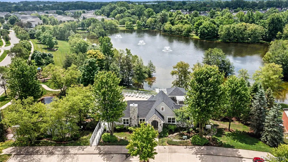 49847 Parkside Drive Northville Township, MI 48168