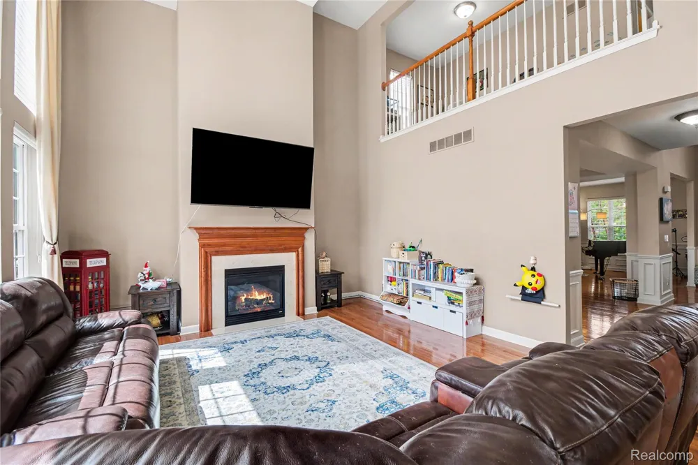 49847 Parkside Drive Northville Township, MI 48168