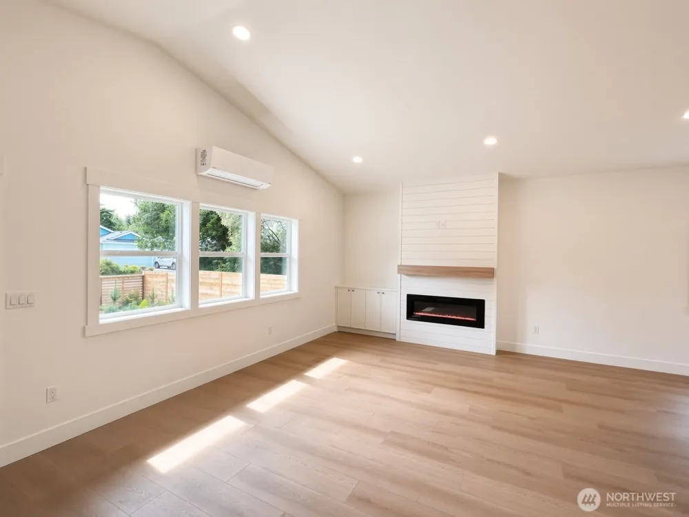 148 NW Narwhal Loop Ocean Shores, WA 98569