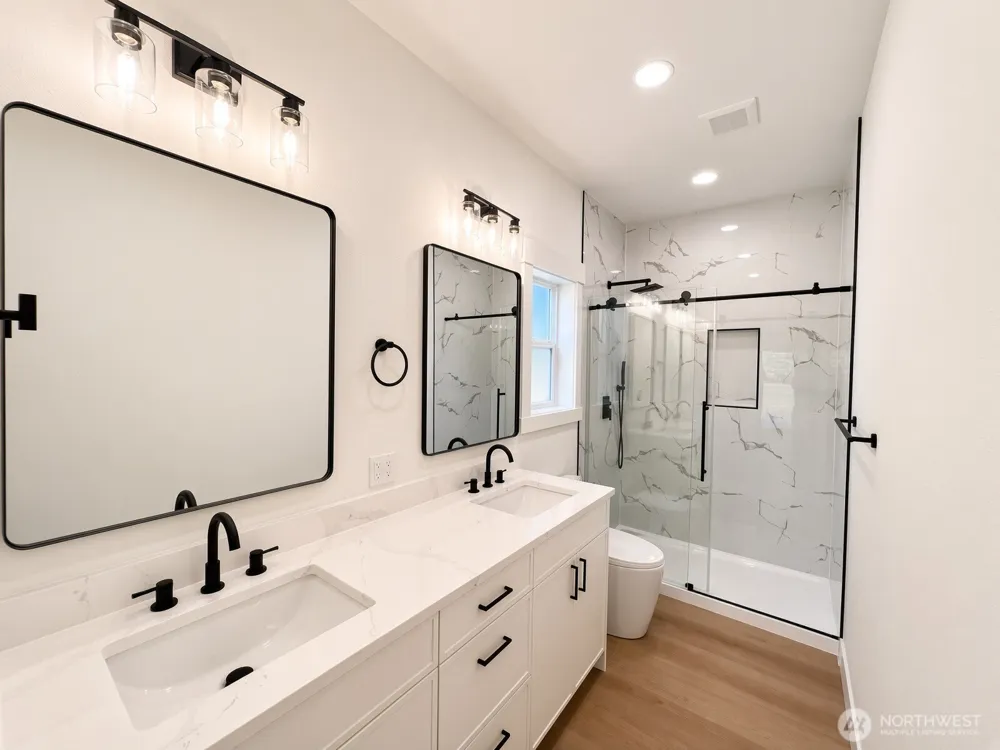 148 NW Narwhal Loop Ocean Shores, WA 98569