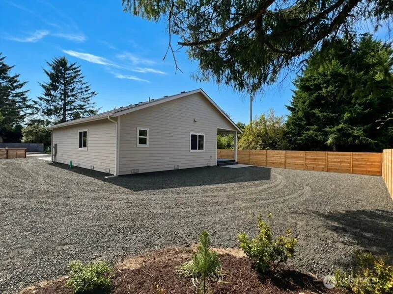 148 NW Narwhal Loop Ocean Shores, WA 98569