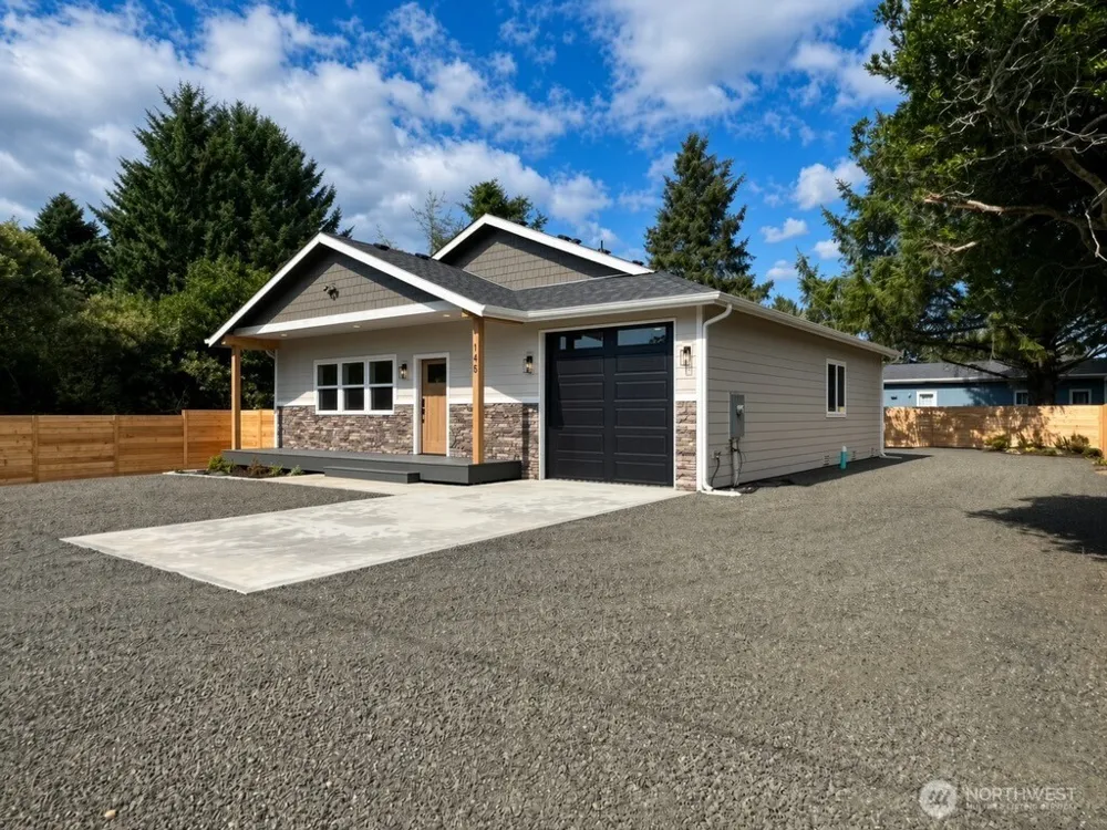 148 NW Narwhal Loop Ocean Shores, WA 98569