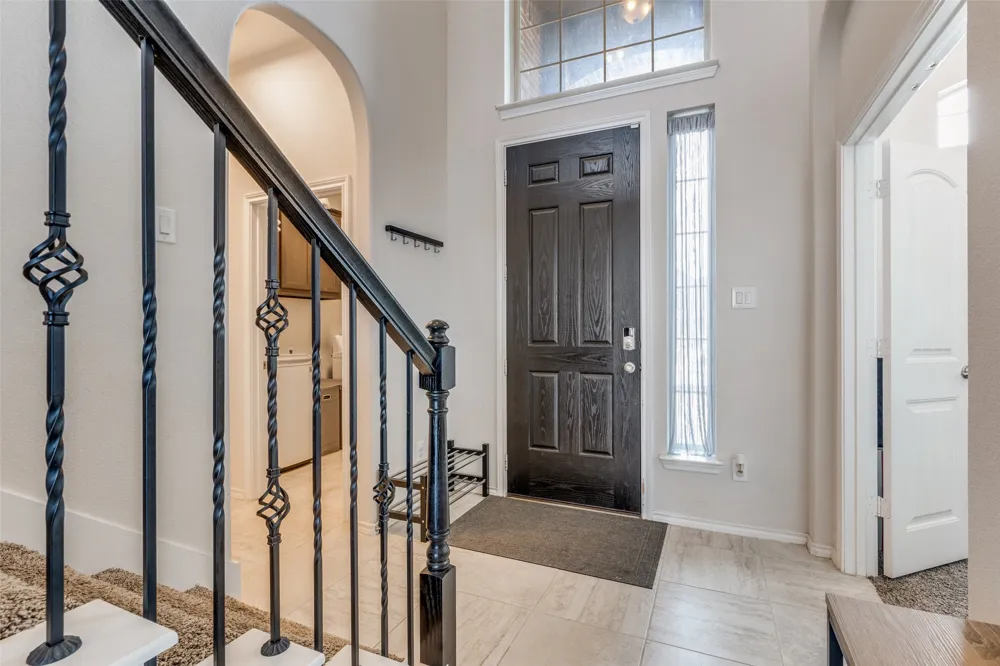 8940 Jewel Flower Drive Fort Worth, TX 76131