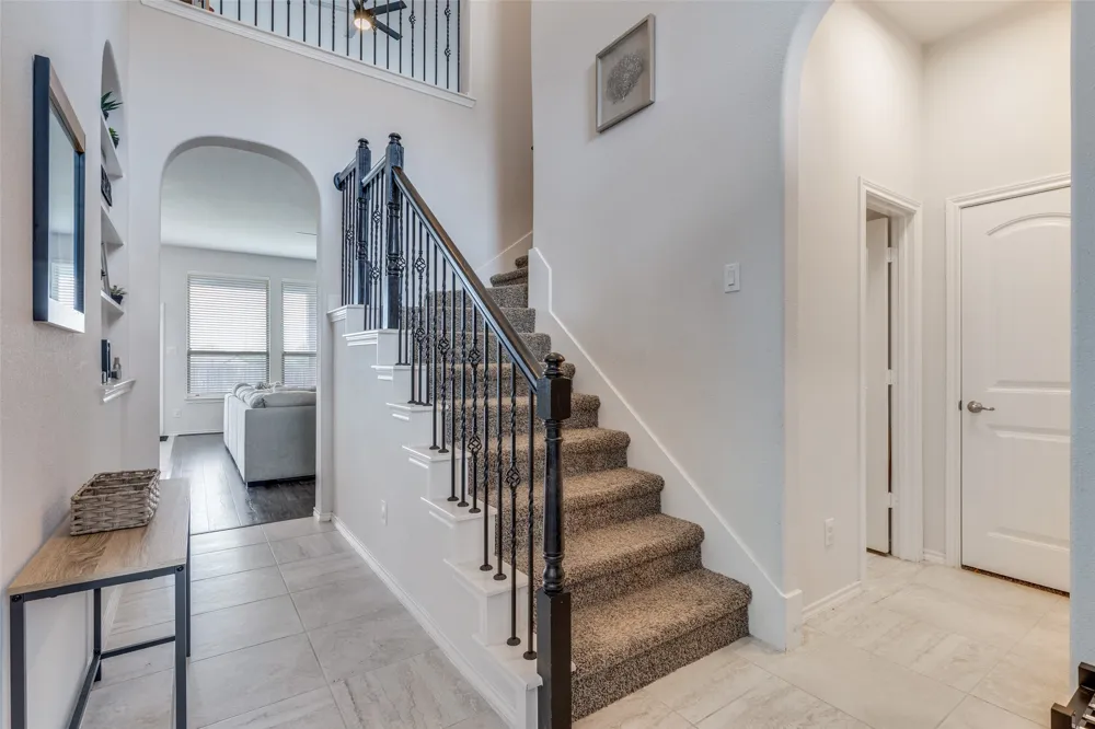 8940 Jewel Flower Drive Fort Worth, TX 76131