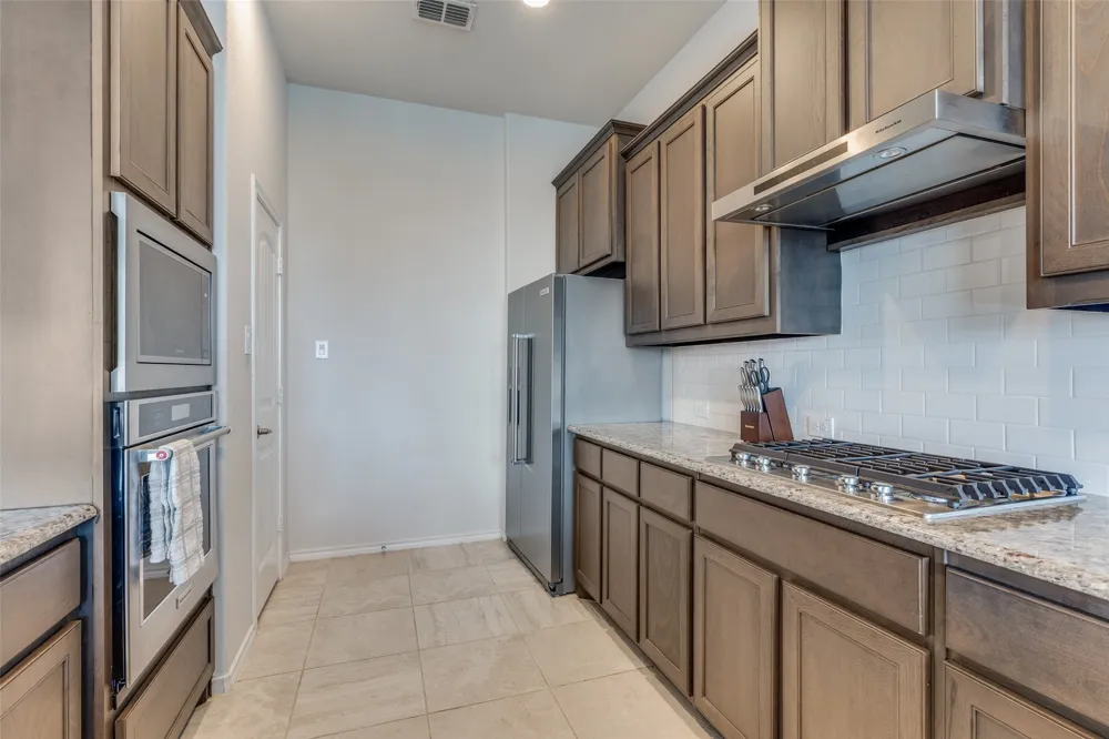 8940 Jewel Flower Drive Fort Worth, TX 76131