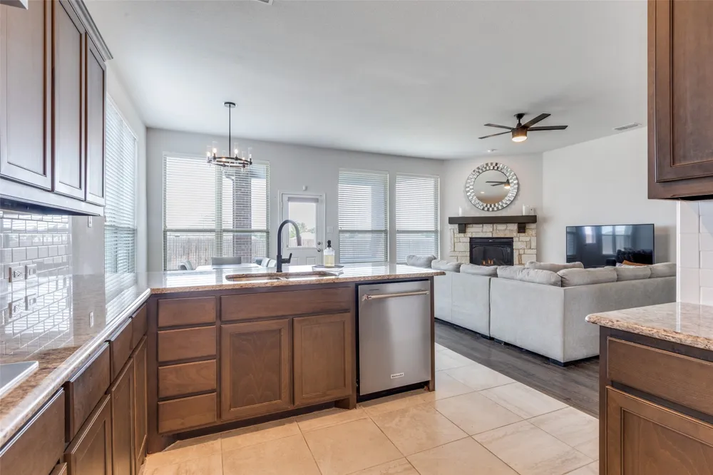 8940 Jewel Flower Drive Fort Worth, TX 76131