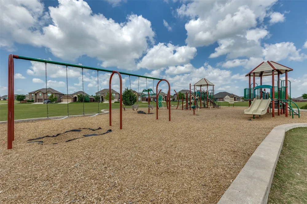 8940 Jewel Flower Drive Fort Worth, TX 76131