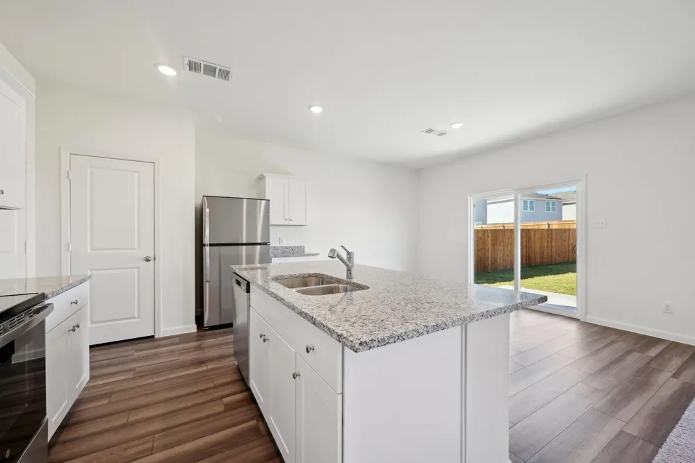2407 Evergreen Falls Drive Crosby, TX 77532