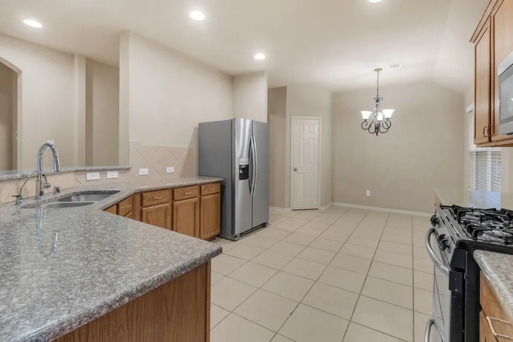 5730 Slate Valley Court Missouri City, TX 77459