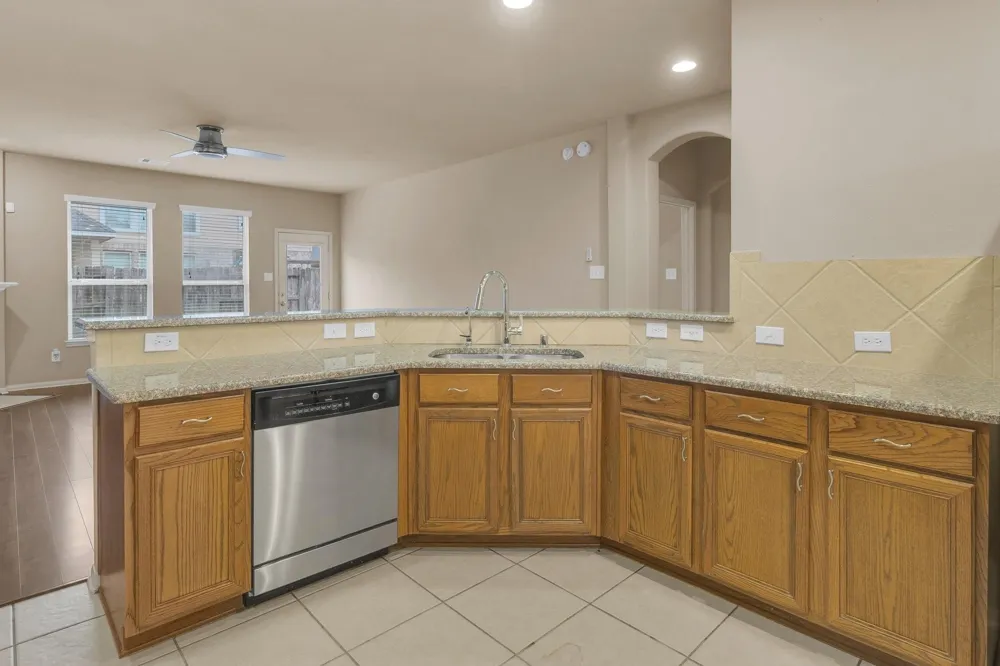 5730 Slate Valley Court Missouri City, TX 77459