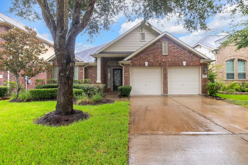 5730 Slate Valley Court Missouri City, TX 77459
