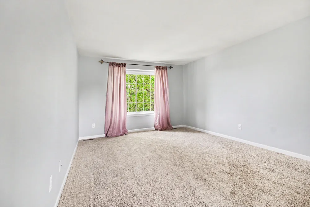 7878 Greene Farm Drive Ypsilanti, MI 48197