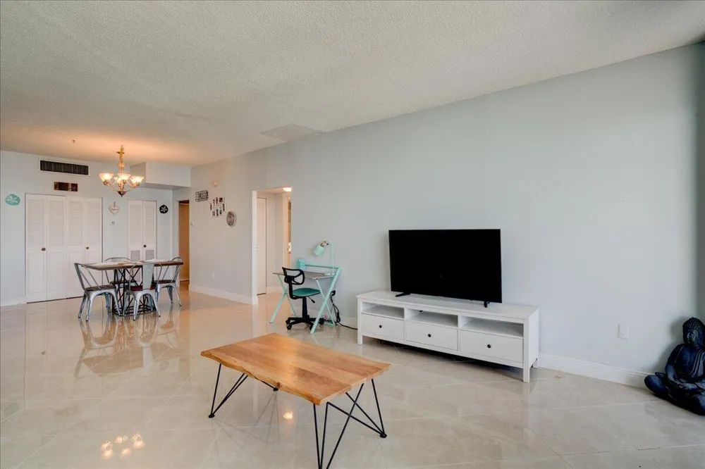 3450 S Ocean Boulevard #806 Palm Beach, FL 33480