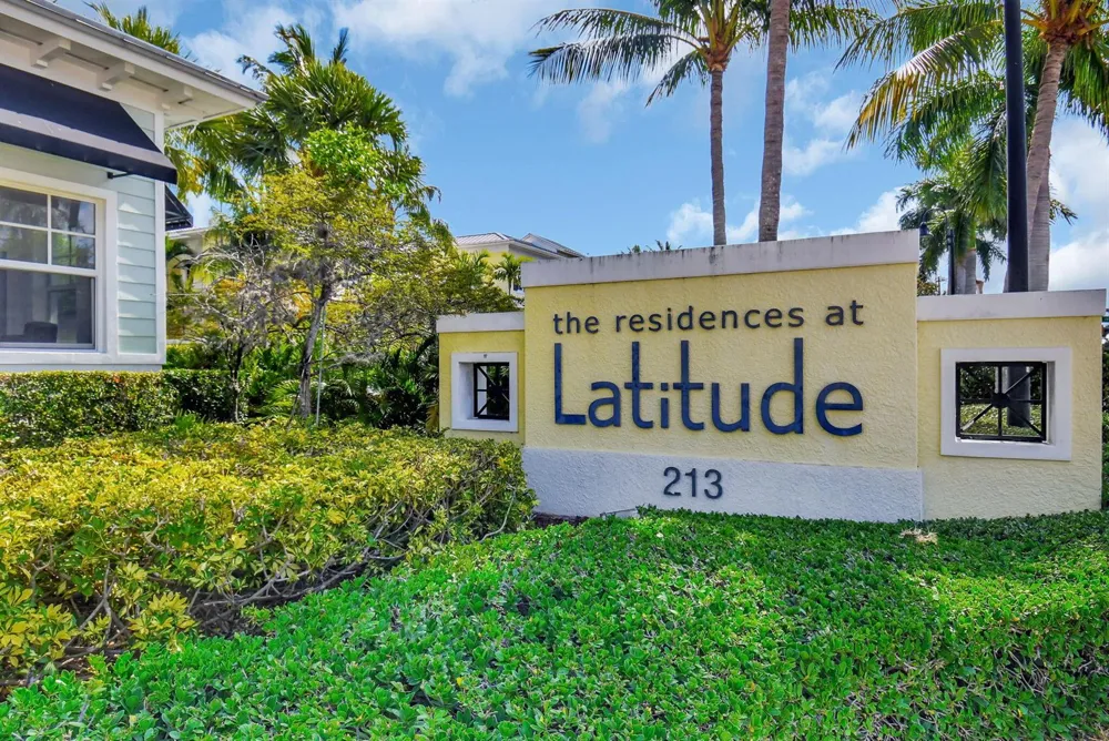 225 S Latitude Circle #Unit 402 Delray Beach, FL 33483