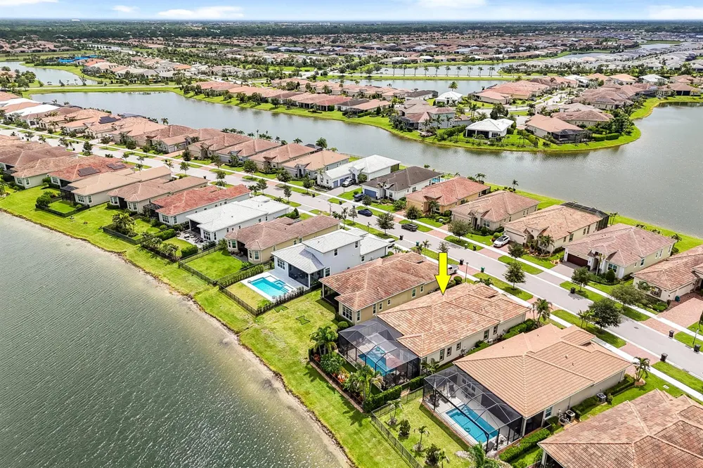 8864 SW Montova Way Port St. Lucie, FL 34987
