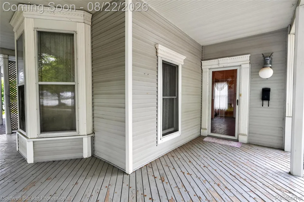 108 College Street Holly Village, MI 48442