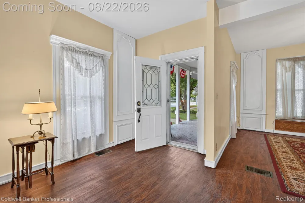 108 College Street Holly Village, MI 48442