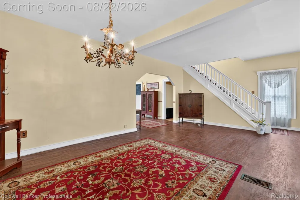 108 College Street Holly Village, MI 48442