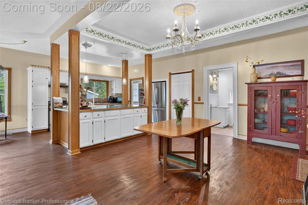 108 College Street Holly Village, MI 48442