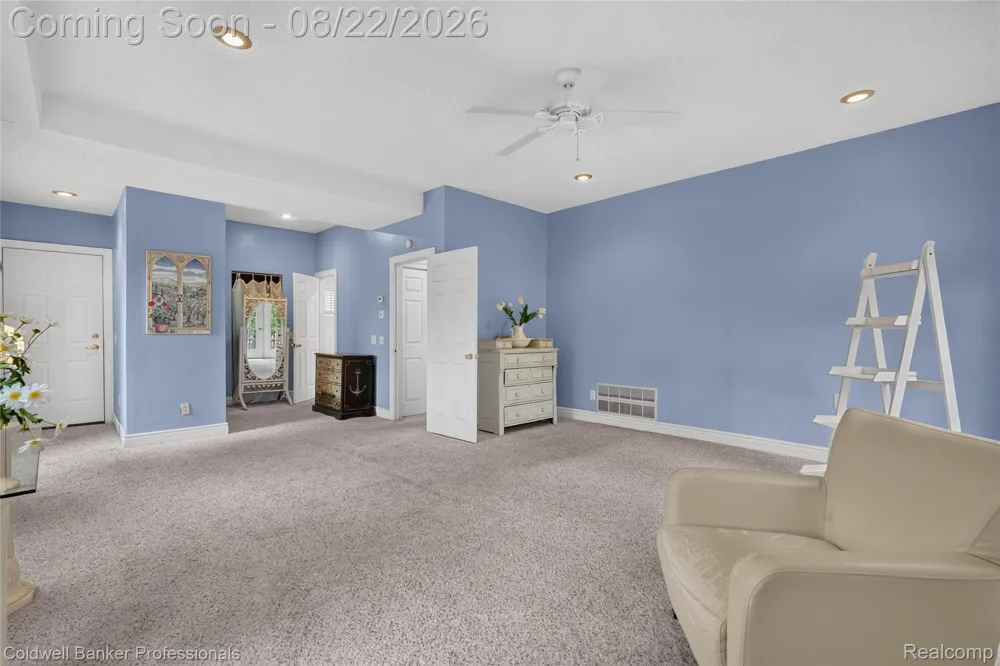 108 College Street Holly Village, MI 48442