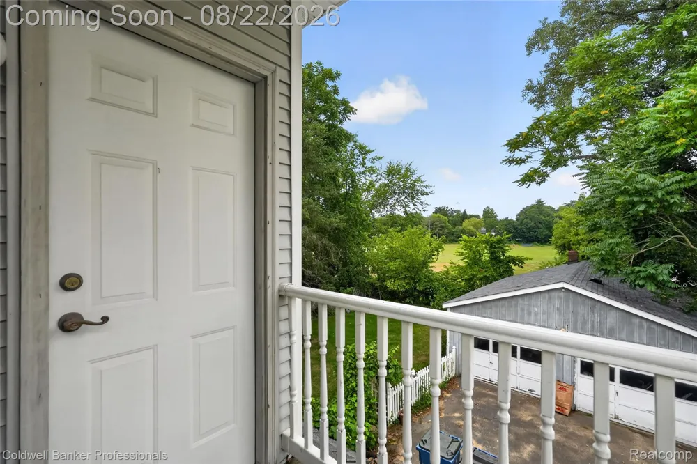 108 College Street Holly Village, MI 48442