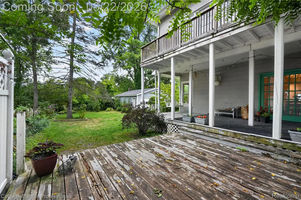 108 College Street Holly Village, MI 48442
