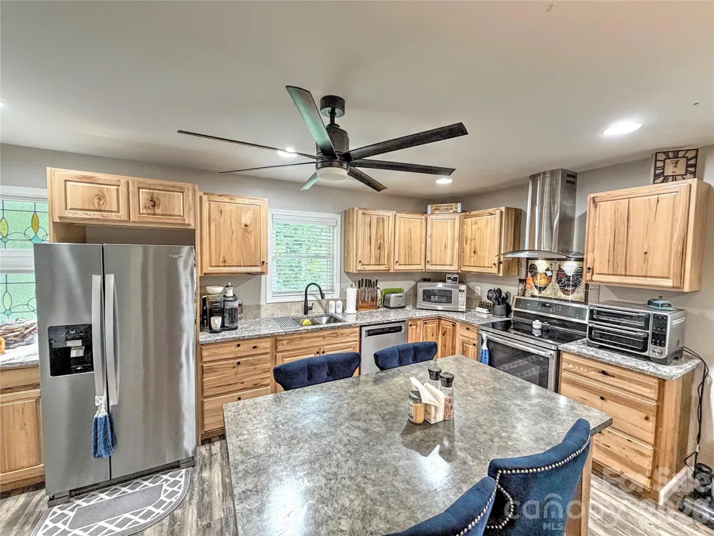 1333 Pigeon Creek Road Bryson City, NC 28713